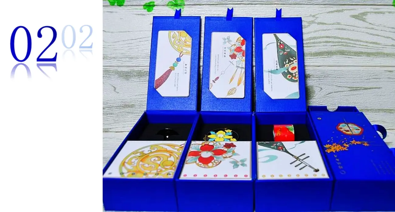 Elizabeth Collar-Pet Products